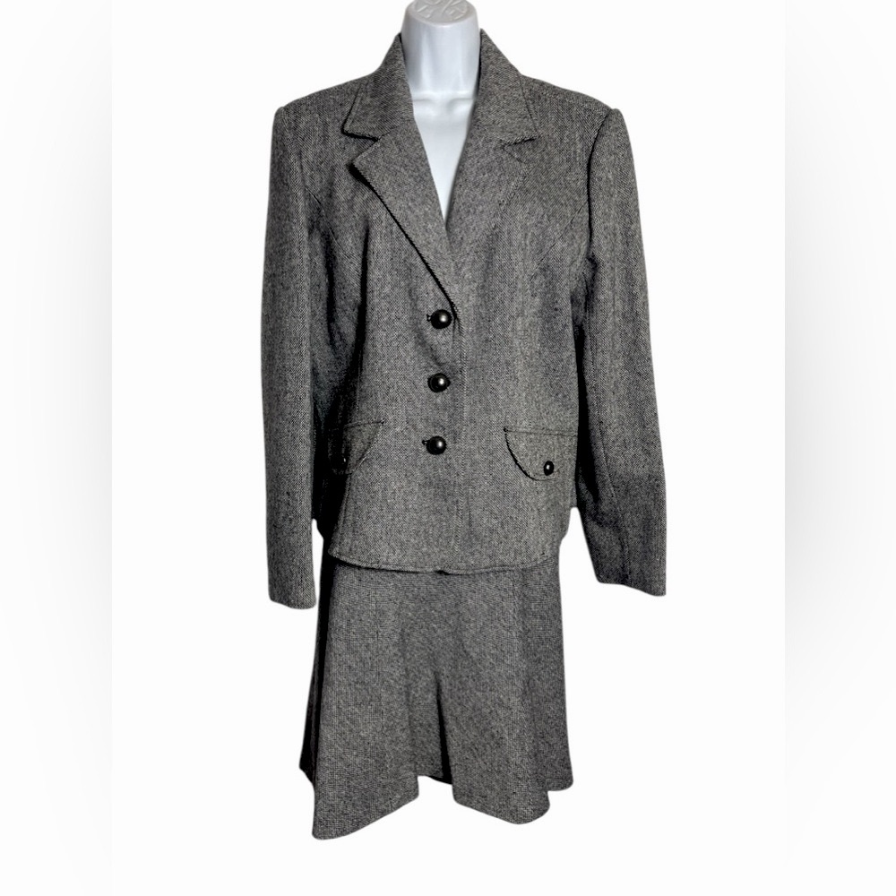 NWT Merona suit size 14 black and‎ white tweed poly/wool blend skirt suit 🖤🖤